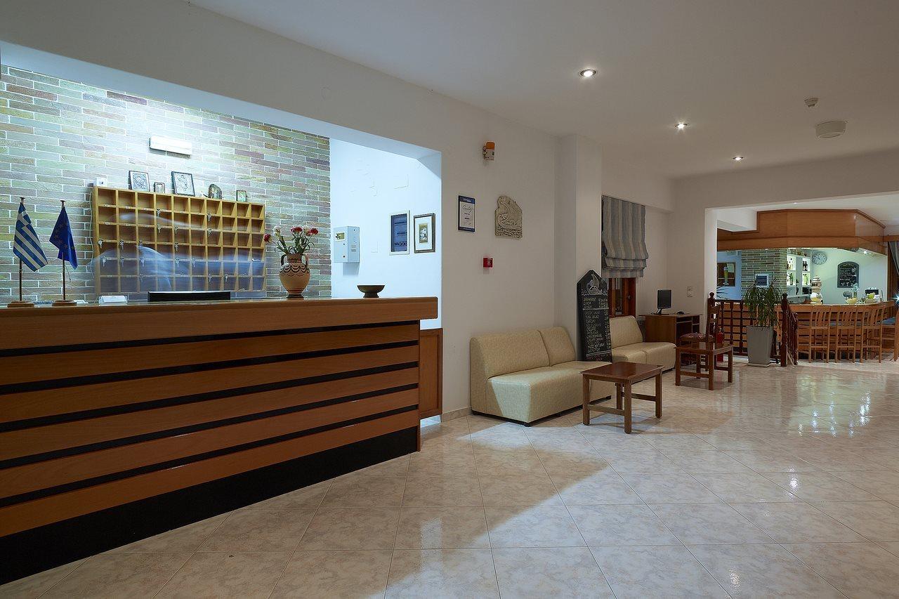 Hotel Cavo Marelia Amoopi Esterno foto