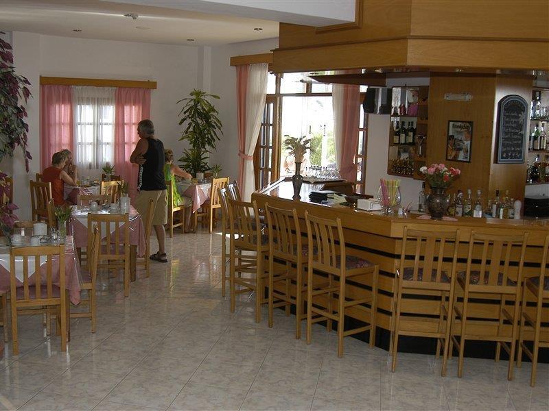 Hotel Cavo Marelia Amoopi Esterno foto